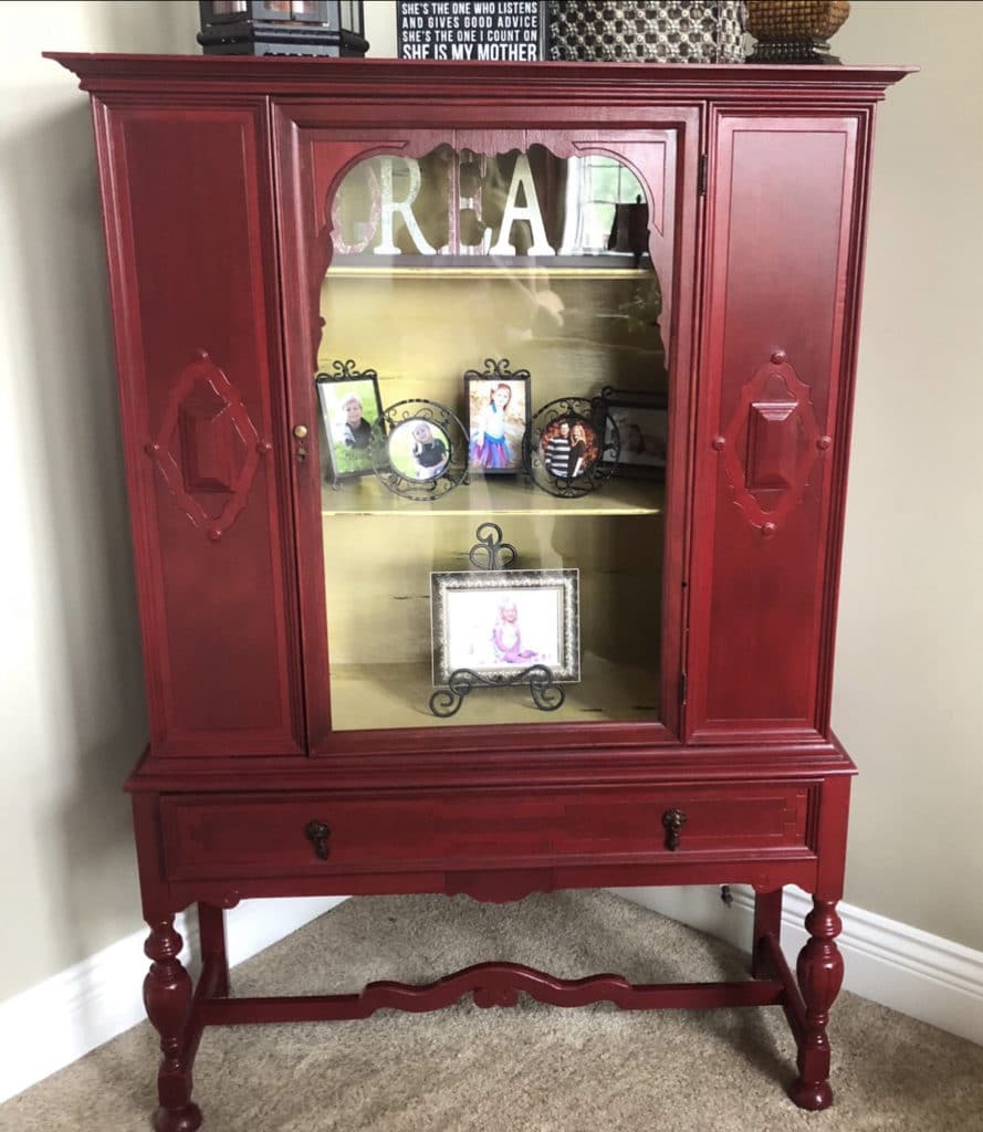 Featured image for “My Antique Furniture Redo with Dixie Belle Paint”